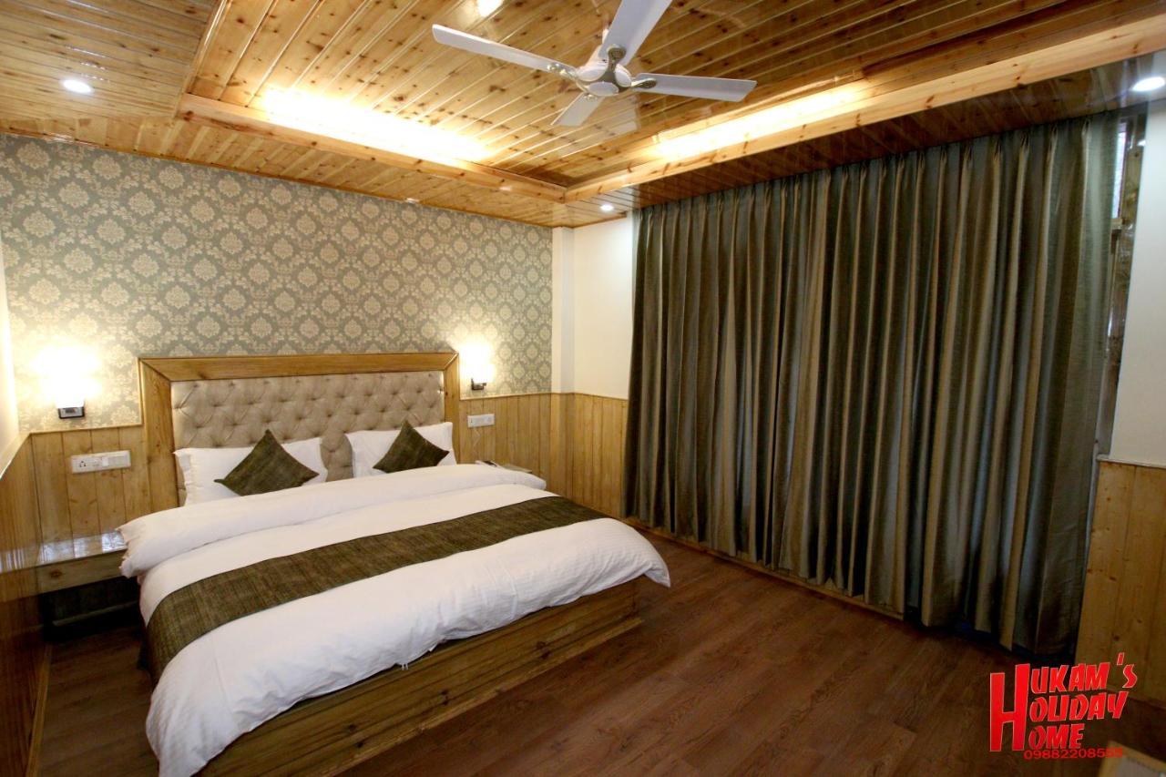 Hotel Hukam'S Holiday Home קאסול מראה חיצוני תמונה