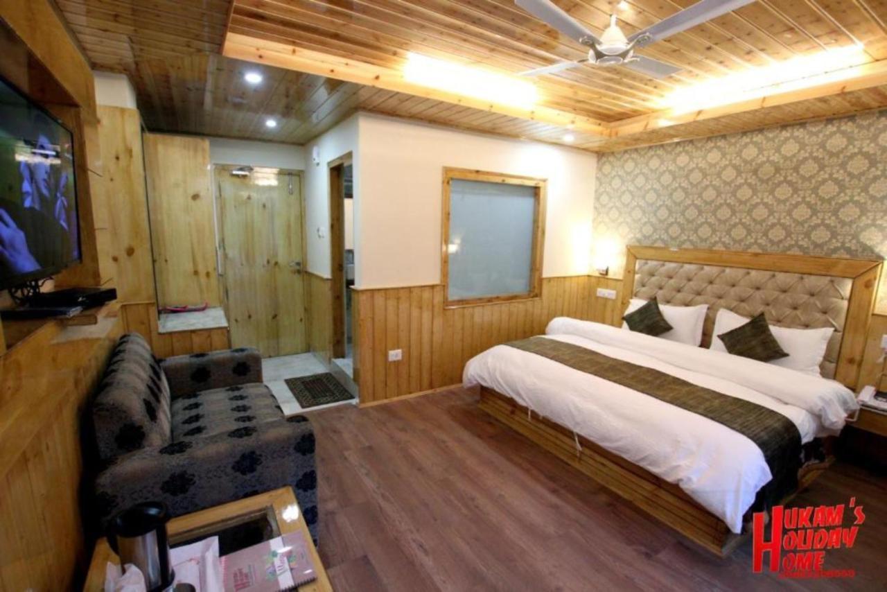 Hotel Hukam'S Holiday Home קאסול מראה חיצוני תמונה
